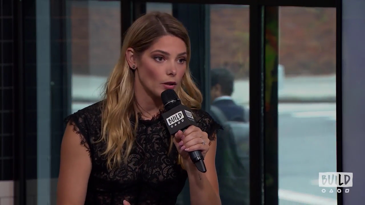 Ashley-Greene-dot-nl_2018AOLBuildSeries1404.jpg
