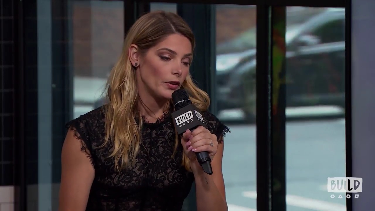 Ashley-Greene-dot-nl_2018AOLBuildSeries1406.jpg