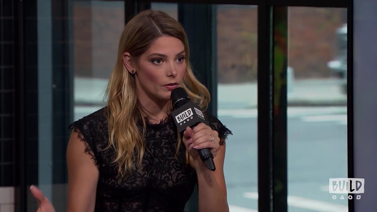 Ashley-Greene-dot-nl_2018AOLBuildSeries1409.jpg