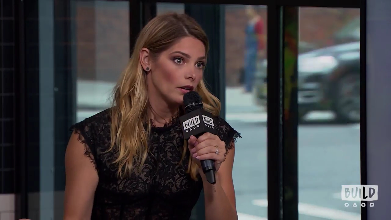Ashley-Greene-dot-nl_2018AOLBuildSeries1416.jpg