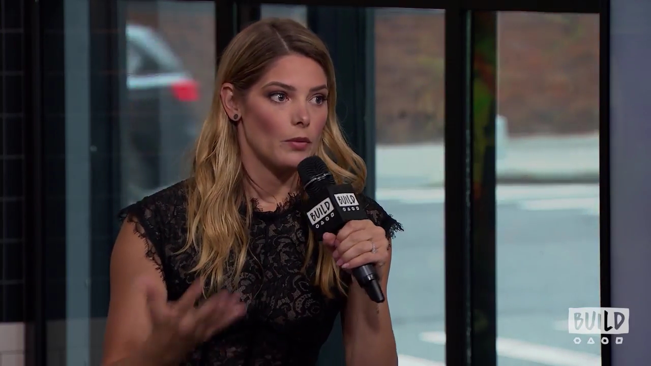 Ashley-Greene-dot-nl_2018AOLBuildSeries1417.jpg