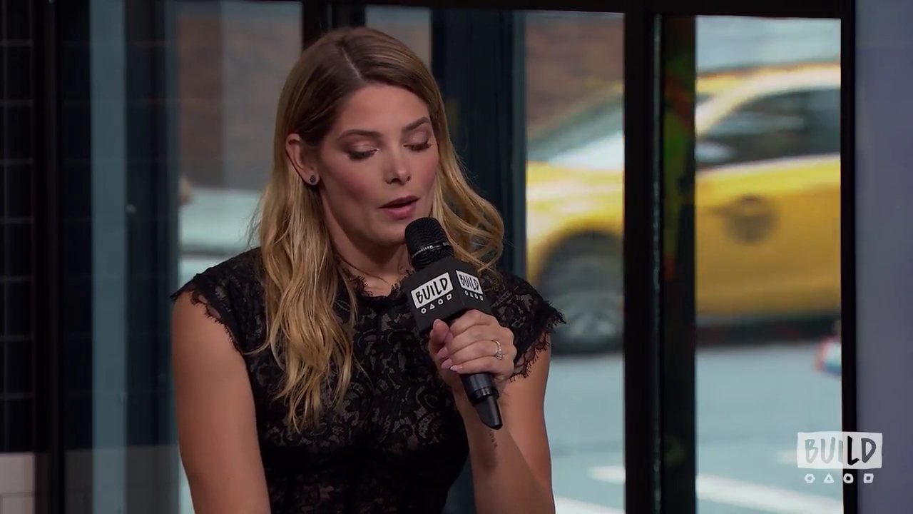 Ashley-Greene-dot-nl_2018AOLBuildSeries1424.jpg