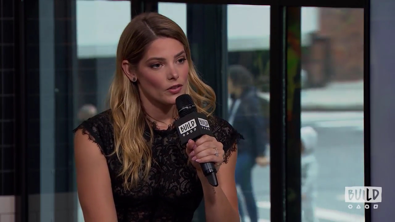 Ashley-Greene-dot-nl_2018AOLBuildSeries1426.jpg