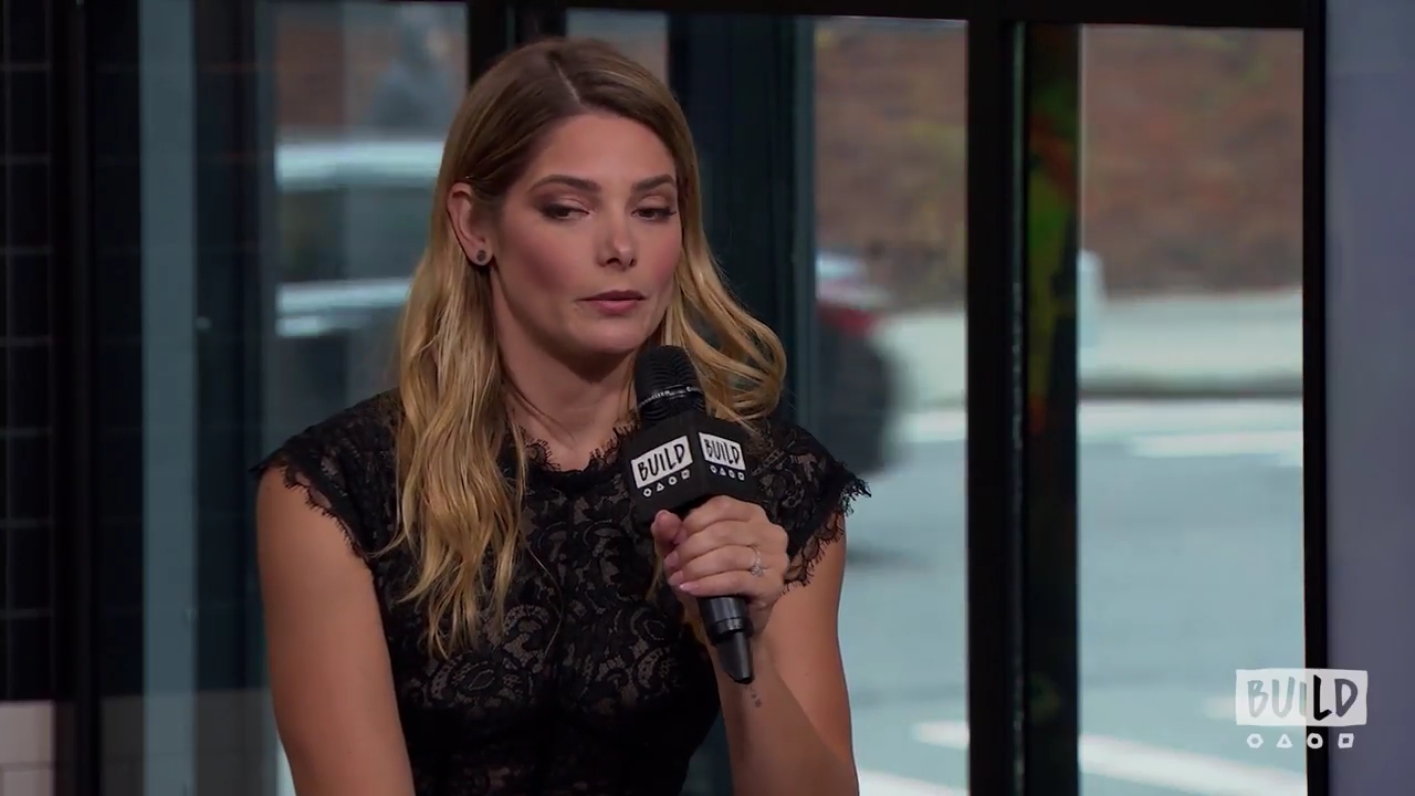 Ashley-Greene-dot-nl_2018AOLBuildSeries1430.jpg