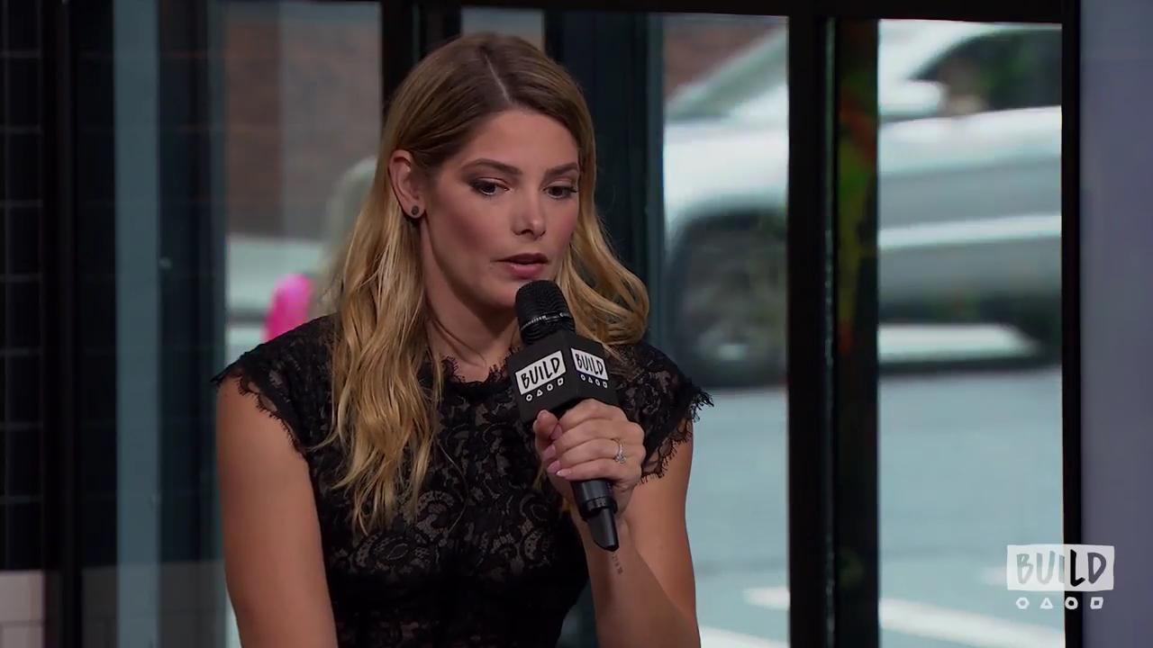 Ashley-Greene-dot-nl_2018AOLBuildSeries1433.jpg