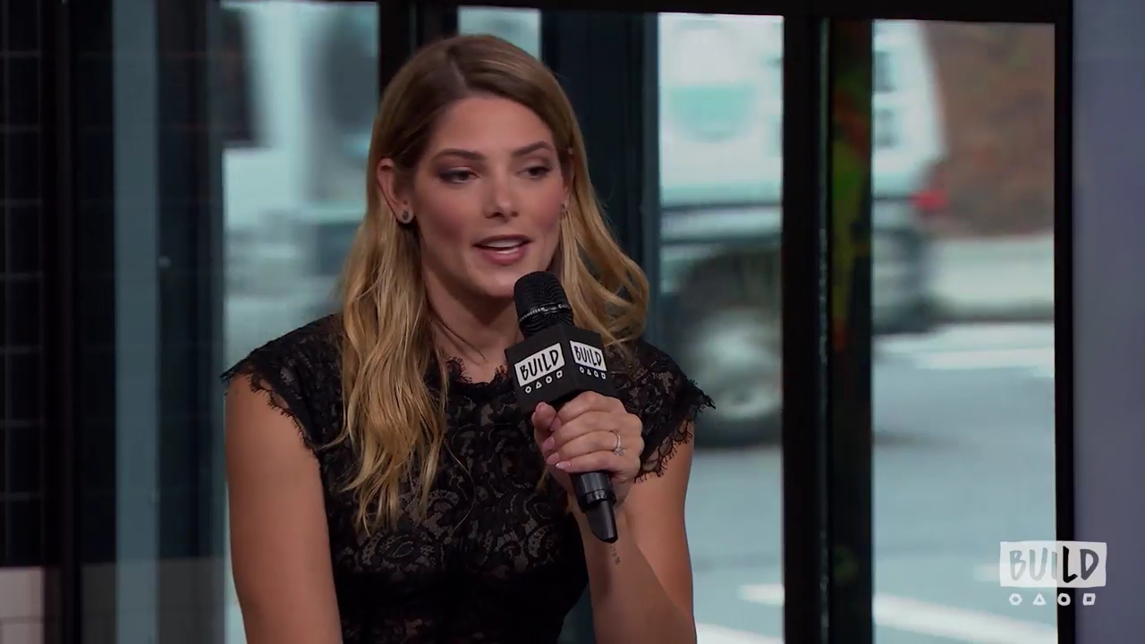 Ashley-Greene-dot-nl_2018AOLBuildSeries1437.jpg