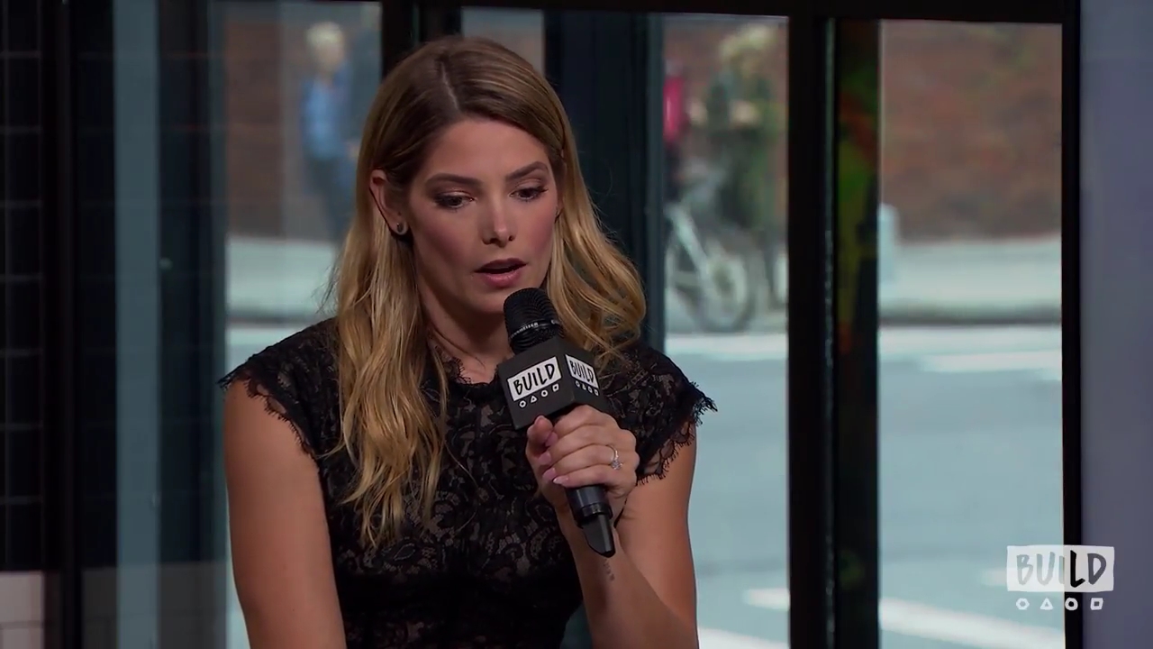 Ashley-Greene-dot-nl_2018AOLBuildSeries1442.jpg