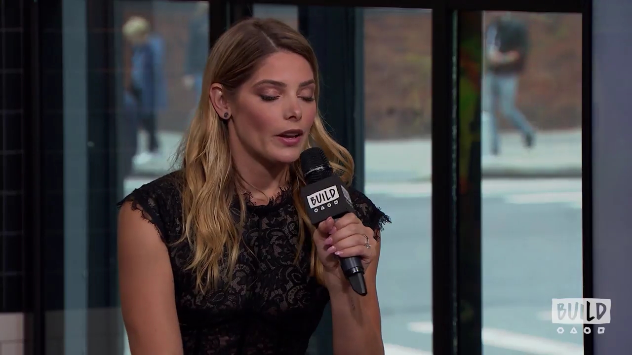 Ashley-Greene-dot-nl_2018AOLBuildSeries1448.jpg