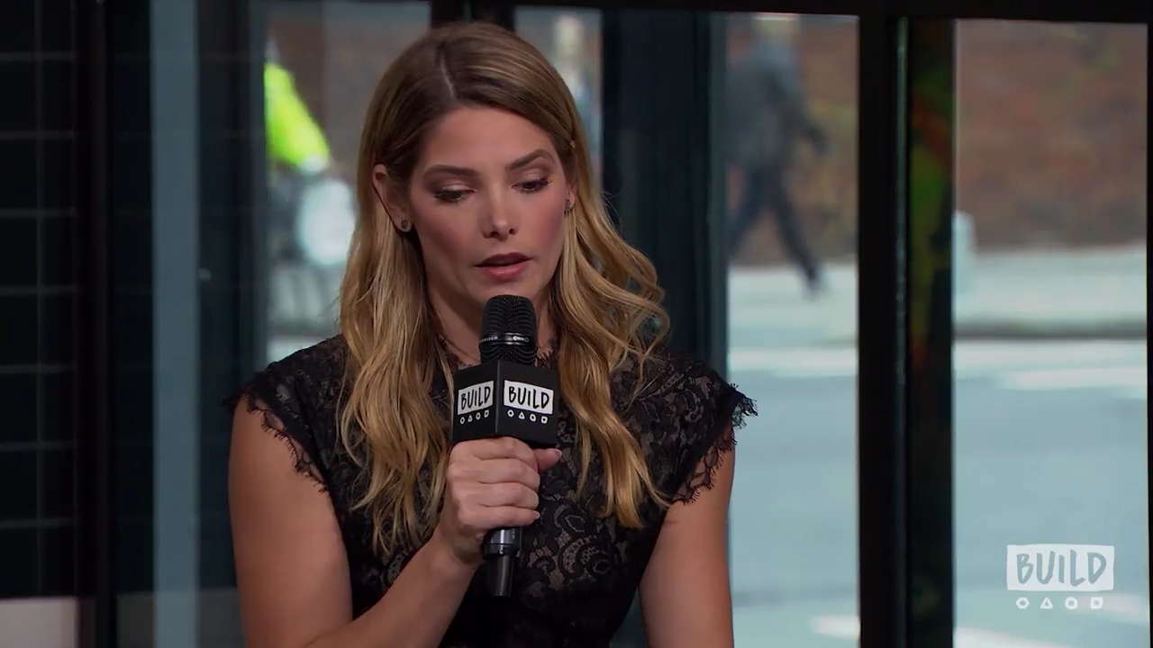 Ashley-Greene-dot-nl_2018AOLBuildSeries1549.jpg