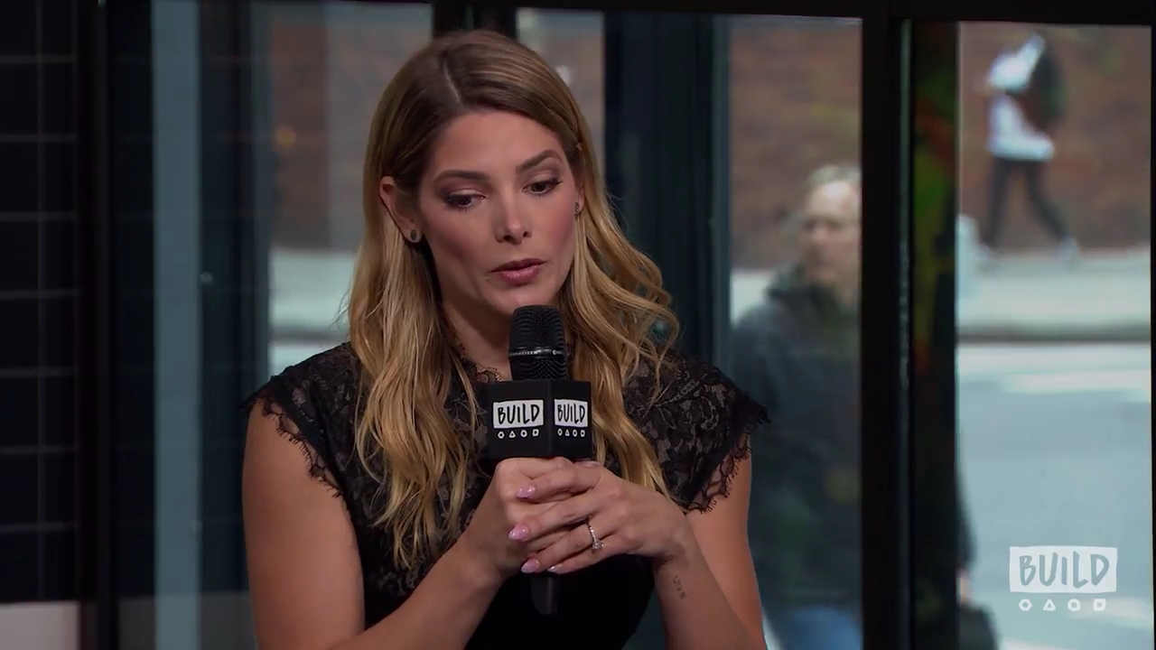 Ashley-Greene-dot-nl_2018AOLBuildSeries1560.jpg