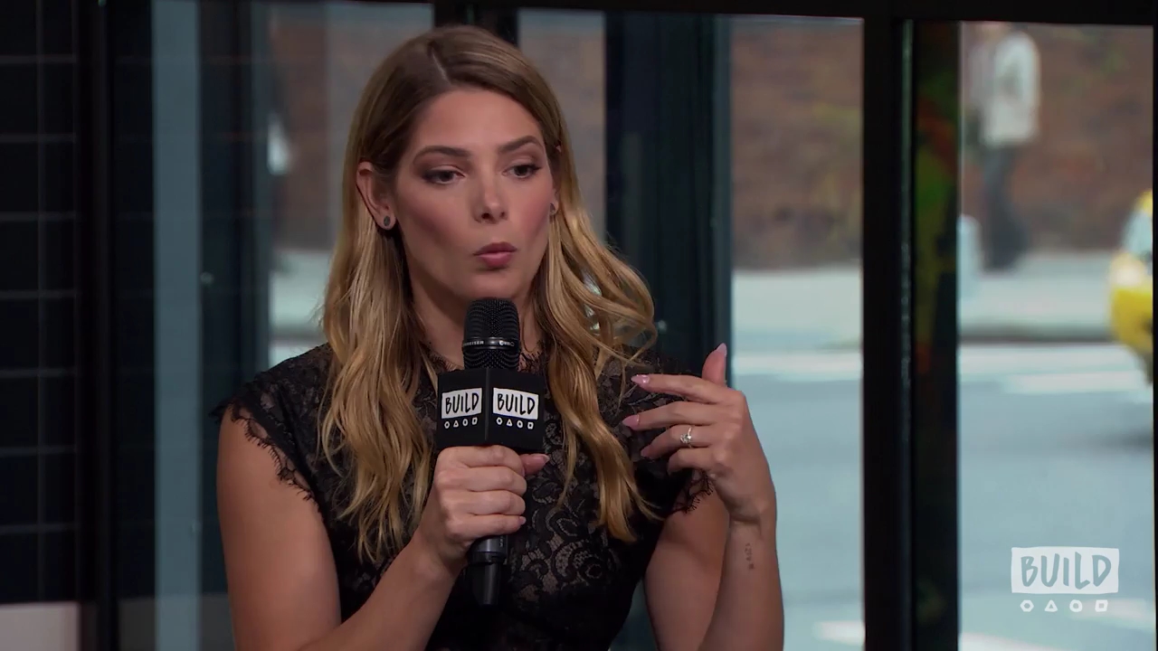Ashley-Greene-dot-nl_2018AOLBuildSeries1570.jpg