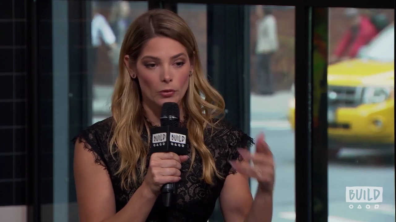 Ashley-Greene-dot-nl_2018AOLBuildSeries1571.jpg