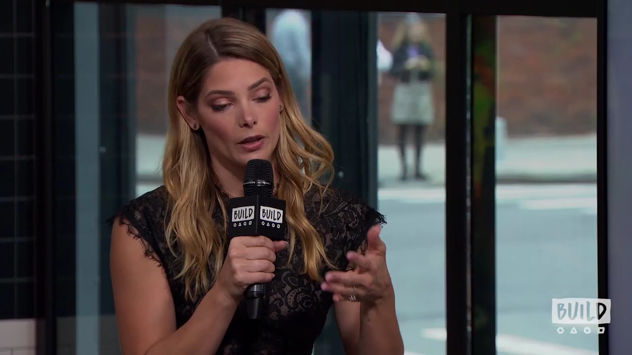 Ashley-Greene-dot-nl_2018AOLBuildSeries1580.jpg