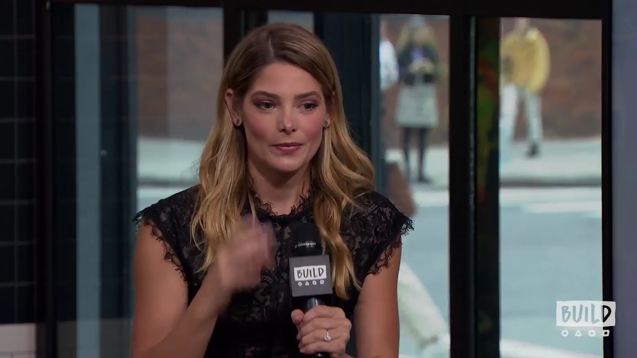 Ashley-Greene-dot-nl_2018AOLBuildSeries1586.jpg