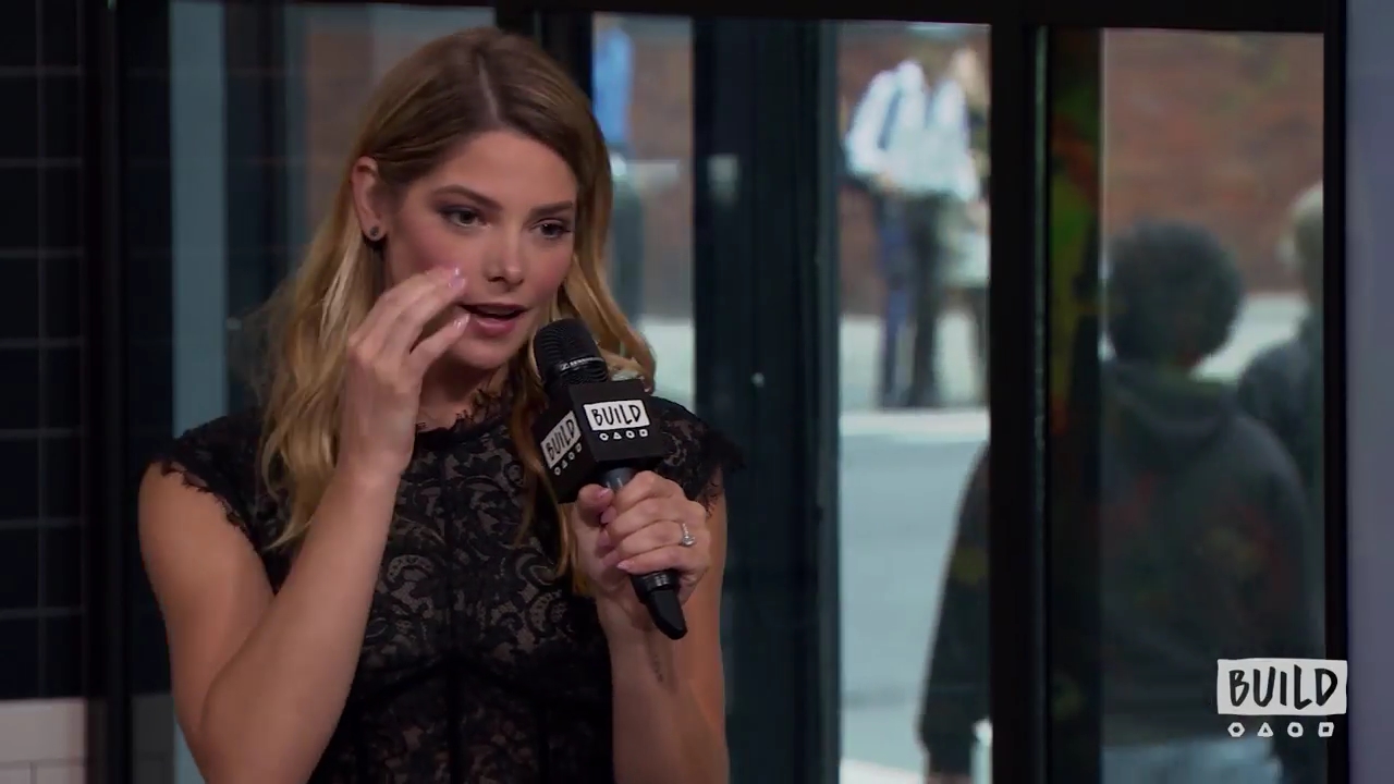 Ashley-Greene-dot-nl_2018AOLBuildSeries1605.jpg
