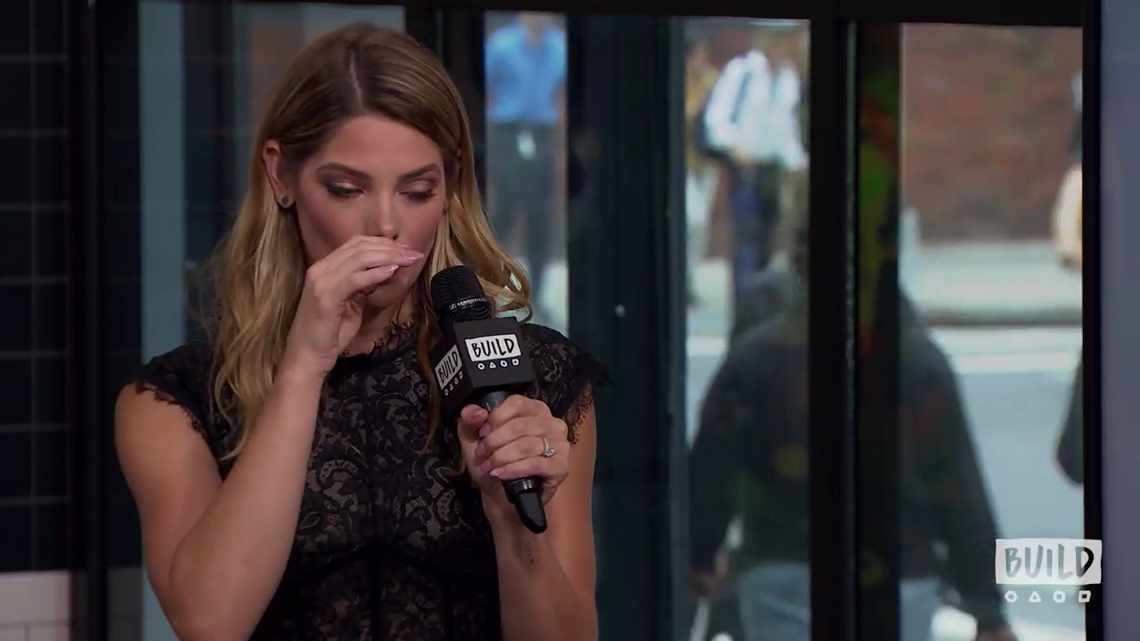 Ashley-Greene-dot-nl_2018AOLBuildSeries1606.jpg
