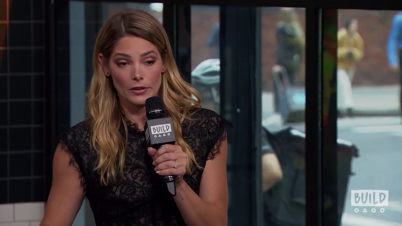 Ashley-Greene-dot-nl_2018AOLBuildSeries1621.jpg