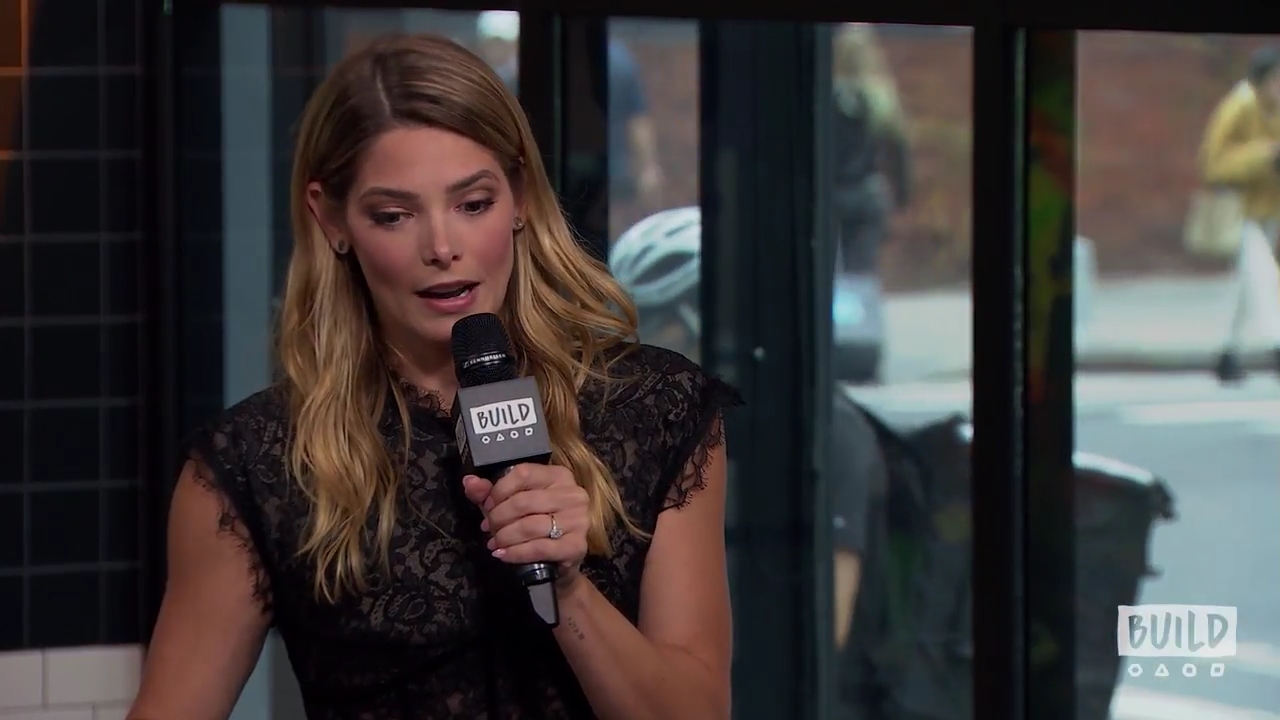 Ashley-Greene-dot-nl_2018AOLBuildSeries1622.jpg