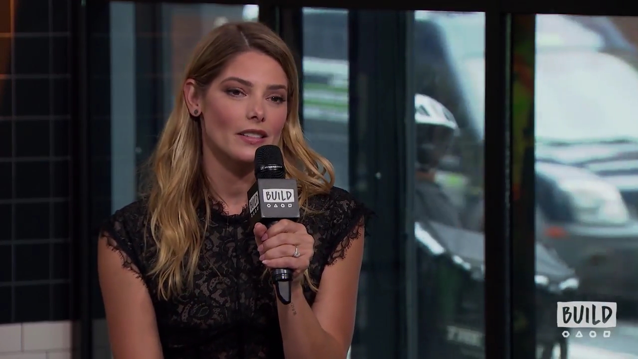 Ashley-Greene-dot-nl_2018AOLBuildSeries1626.jpg