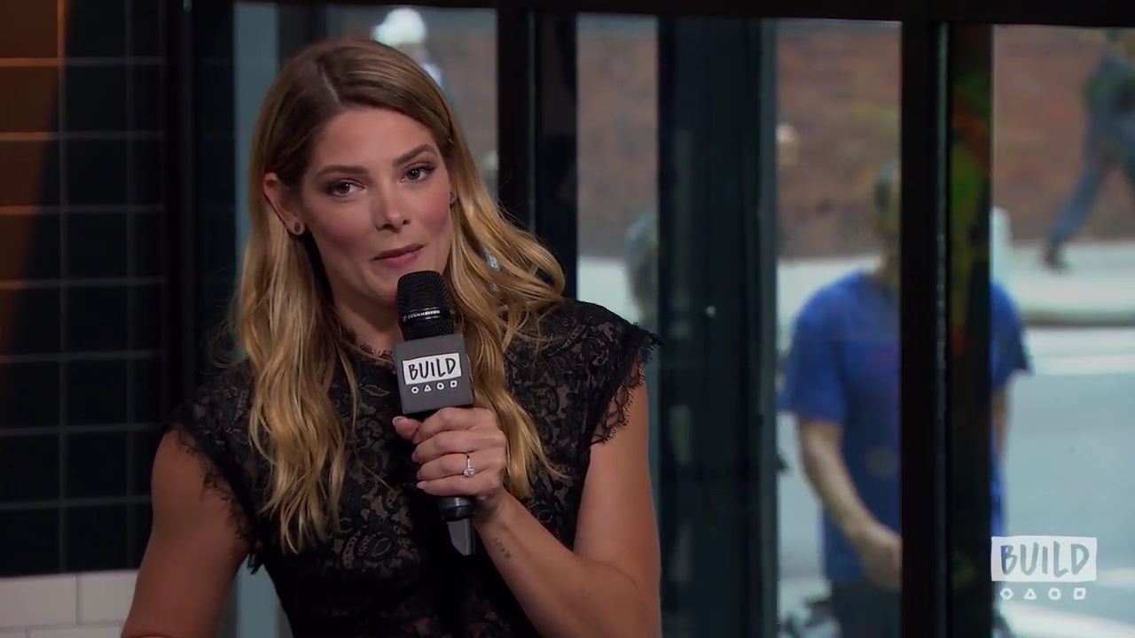 Ashley-Greene-dot-nl_2018AOLBuildSeries1637.jpg