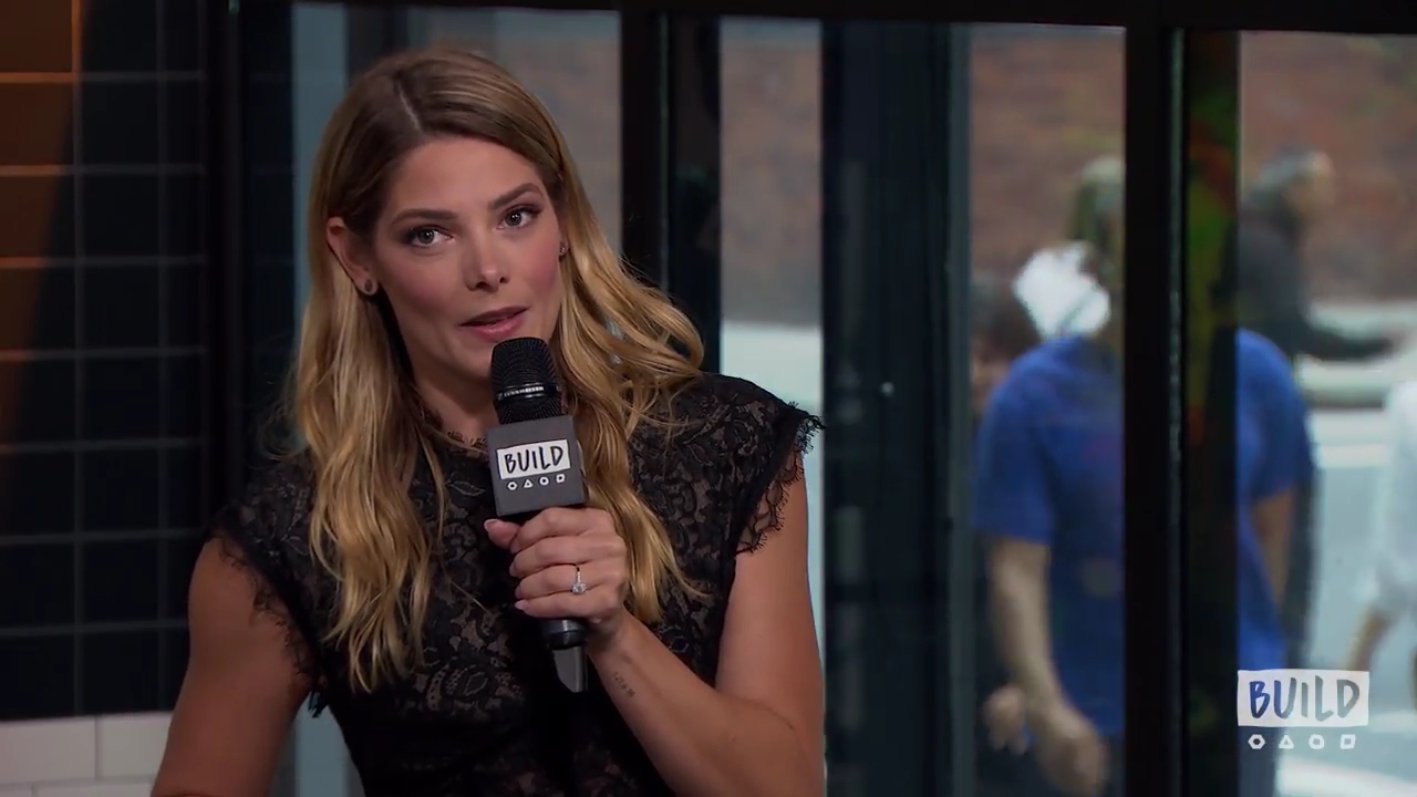 Ashley-Greene-dot-nl_2018AOLBuildSeries1638.jpg