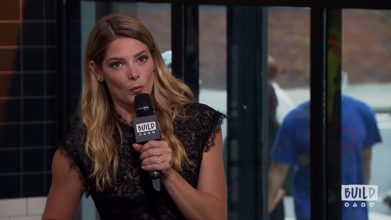 Ashley-Greene-dot-nl_2018AOLBuildSeries1639.jpg