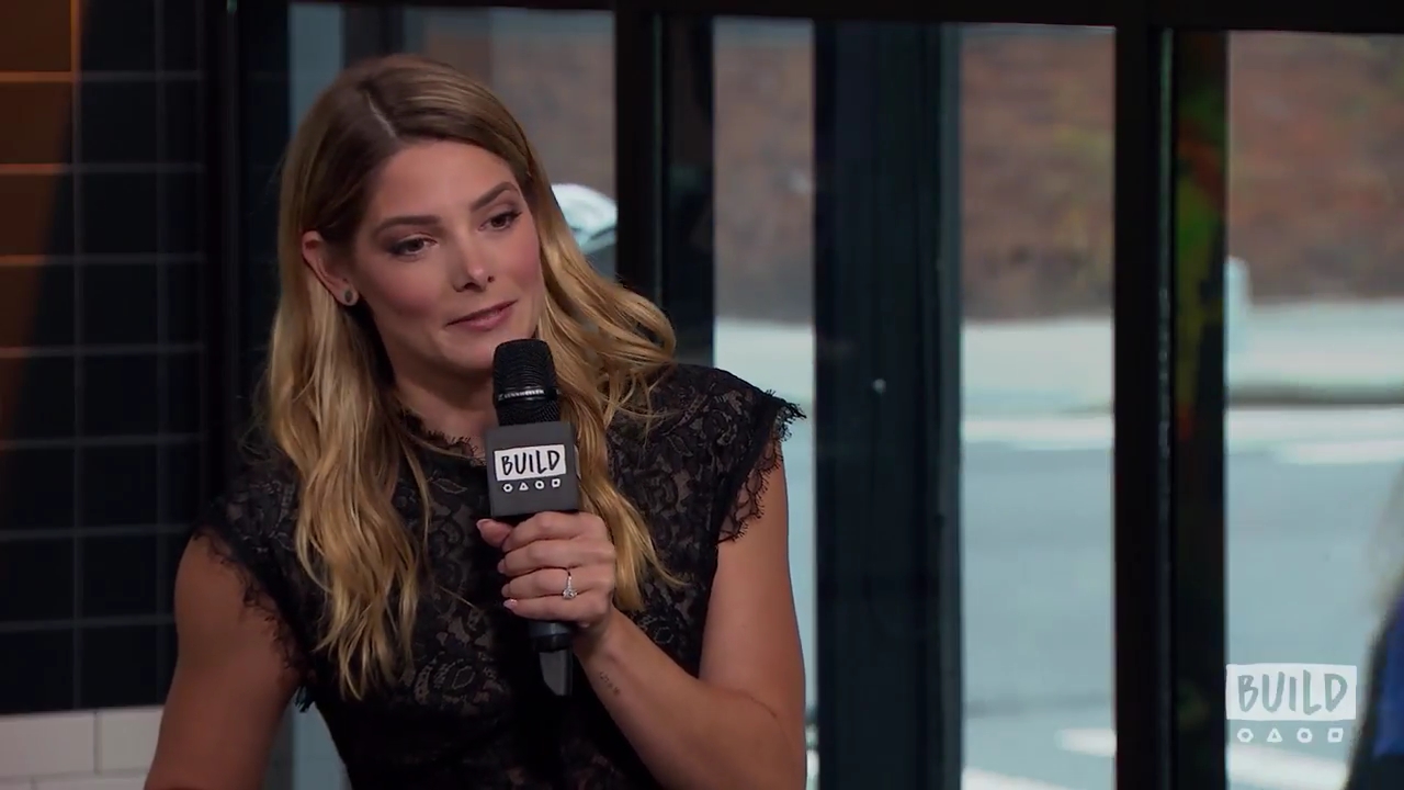 Ashley-Greene-dot-nl_2018AOLBuildSeries1642.jpg