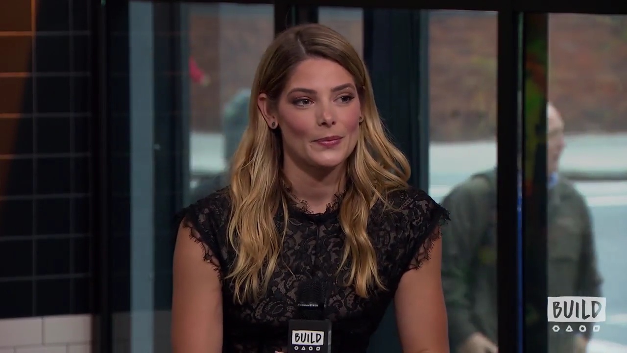 Ashley-Greene-dot-nl_2018AOLBuildSeries1644.jpg