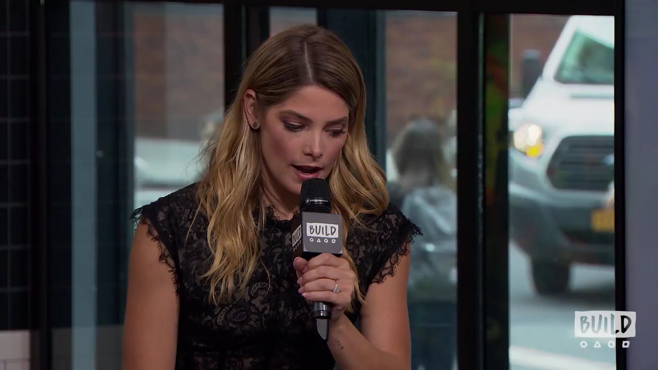 Ashley-Greene-dot-nl_2018AOLBuildSeries1666.jpg