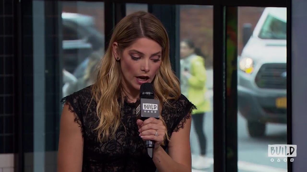 Ashley-Greene-dot-nl_2018AOLBuildSeries1667.jpg