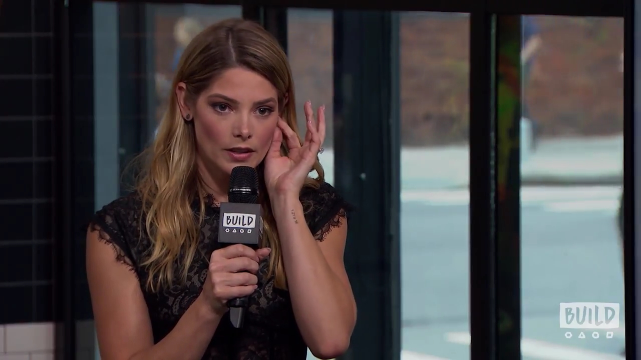 Ashley-Greene-dot-nl_2018AOLBuildSeries1679.jpg