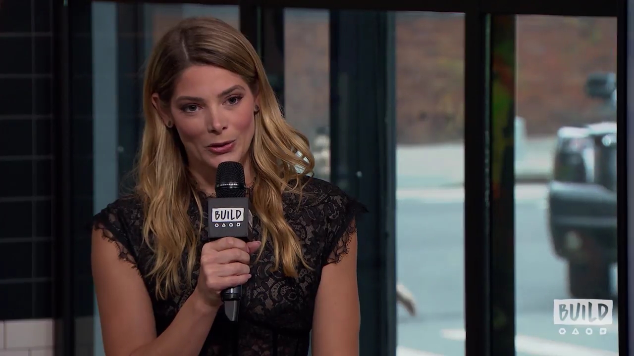 Ashley-Greene-dot-nl_2018AOLBuildSeries1688.jpg
