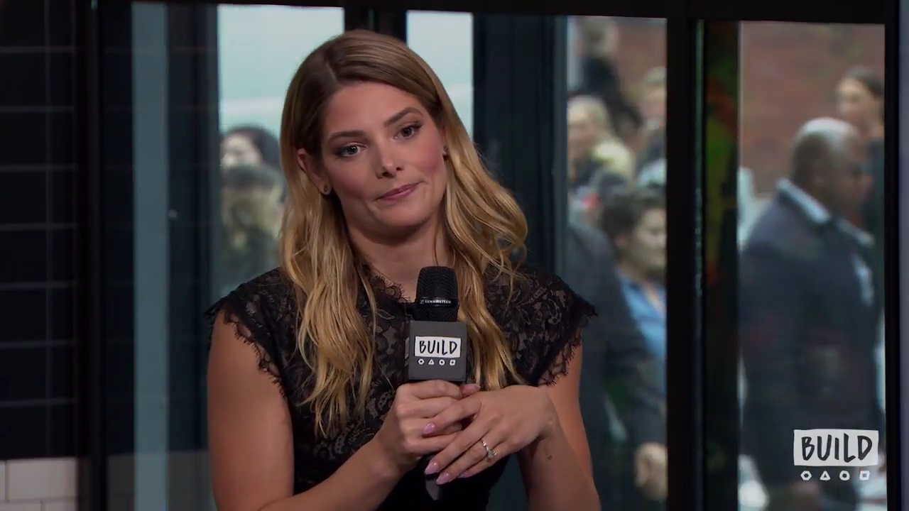 Ashley-Greene-dot-nl_2018AOLBuildSeries1695.jpg