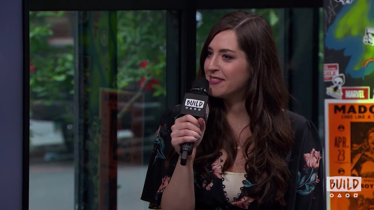 Ashley-Greene-dot-nl_2018AOLBuildSeries1703.jpg