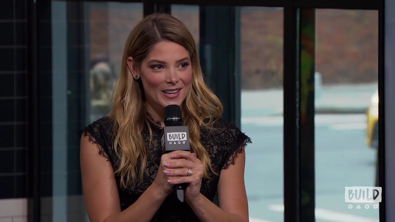 Ashley-Greene-dot-nl_2018AOLBuildSeries1704.jpg