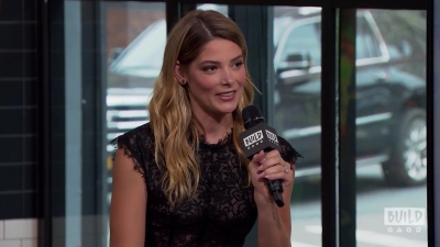 Ashley-Greene-dot-nl_2018AOLBuildSeries0242.jpg