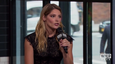 Ashley-Greene-dot-nl_2018AOLBuildSeries0259.jpg