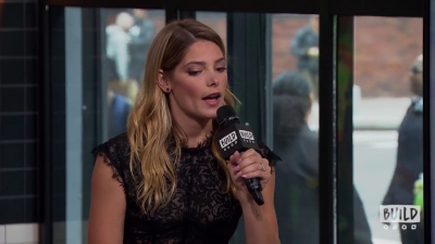 Ashley-Greene-dot-nl_2018AOLBuildSeries0276.jpg