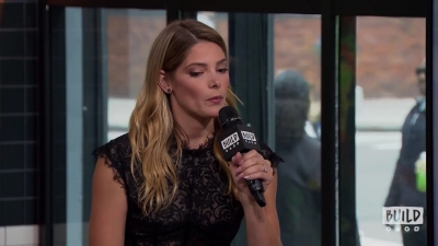 Ashley-Greene-dot-nl_2018AOLBuildSeries0277.jpg