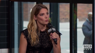 Ashley-Greene-dot-nl_2018AOLBuildSeries0285.jpg