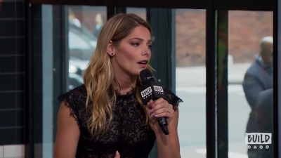 Ashley-Greene-dot-nl_2018AOLBuildSeries0286.jpg