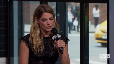 Ashley-Greene-dot-nl_2018AOLBuildSeries0531.jpg