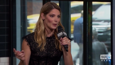 Ashley-Greene-dot-nl_2018AOLBuildSeries0590.jpg