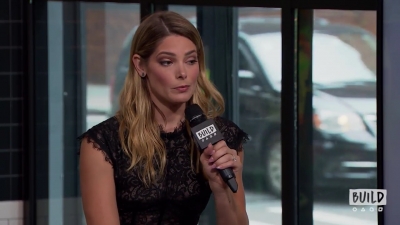 Ashley-Greene-dot-nl_2018AOLBuildSeries0644.jpg