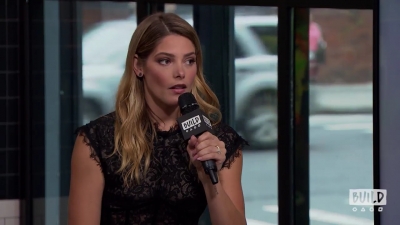 Ashley-Greene-dot-nl_2018AOLBuildSeries1078.jpg