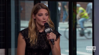 Ashley-Greene-dot-nl_2018AOLBuildSeries1081.jpg