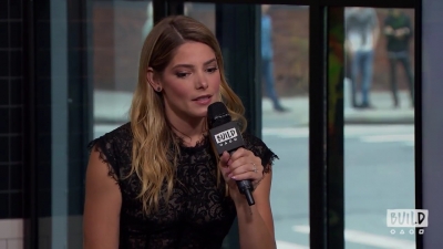 Ashley-Greene-dot-nl_2018AOLBuildSeries1145.jpg