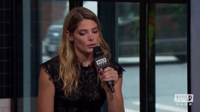 Ashley-Greene-dot-nl_2018AOLBuildSeries1147.jpg