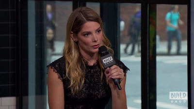 Ashley-Greene-dot-nl_2018AOLBuildSeries1187.jpg