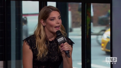 Ashley-Greene-dot-nl_2018AOLBuildSeries1307.jpg